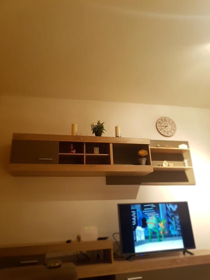 Apartman 4 Kilometar To City Centar Split Eksteriør billede